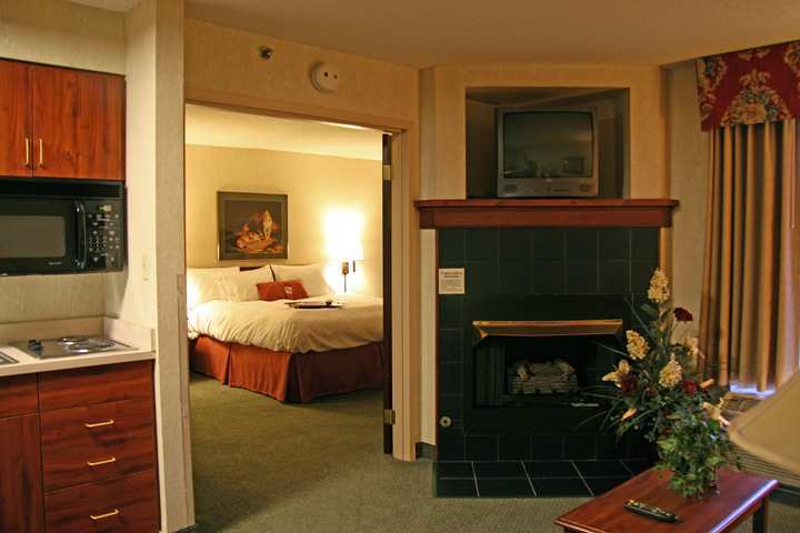 Hampton Inn & Suites Kokomo Bilik gambar